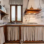 Casa Di Greta 칼라세타